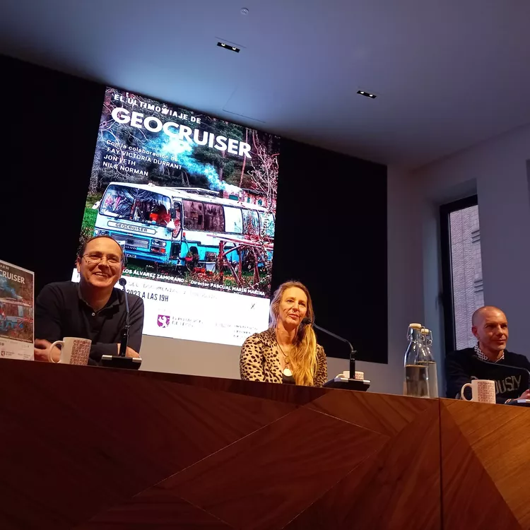Presentación documental. Pascual Fay Victoria y Carlos.