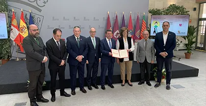 FIRMA DEL CONVENIO DE ADHESION DE LA DIPUTACION AL 012