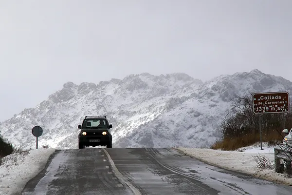 NIEVE EN LOS ARGUELLOS