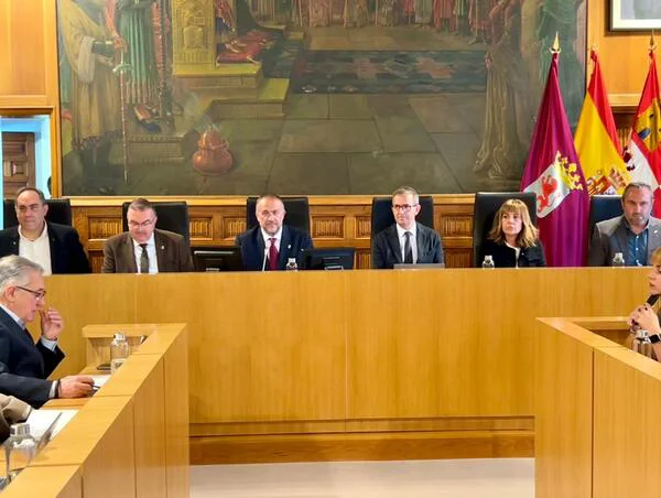 PLENO DE LA DIPUTACION DE LEON