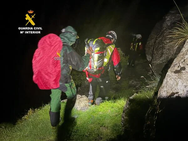 busqueda del montañero - Guardia Civil (1)