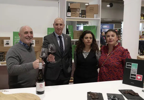 EL ALCALDE DE LEON EN MADRID FUSION