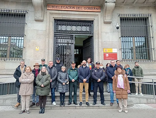 MINUTO DE SILENCIO EN LA SUBDELEGACION DEL GOBIERNO EN LEON 2 ENERO 2025