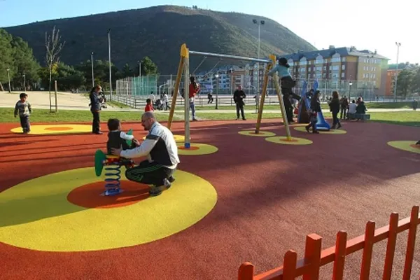 zona de juegos infantiles del Parque del Temple