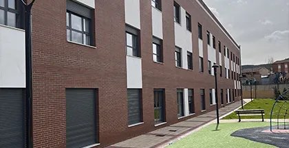 RESIDENCIA EN LA ROBLA