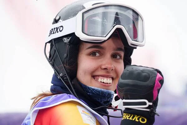 MARIA MARTIN-GRANIZO