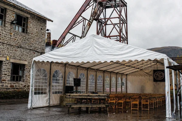 FERIA DEL LIBRO EN EL POZO MARIA