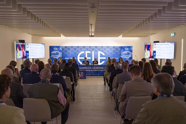 IMG_Asamblea FELE (1)