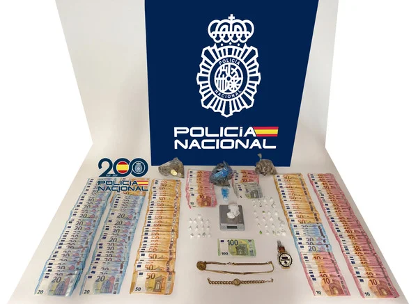 FOTO EFECTOS PUNTO NEGRO