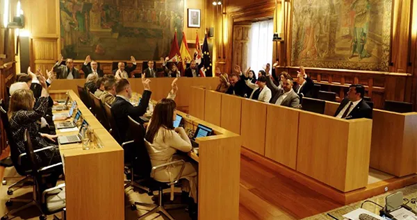 VOTACION PRESUPUESTOS EN LA DIPUTACION DE LEON