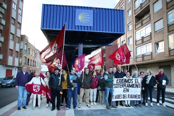 PASARELA SAN ANDRES DEL RABANEDO