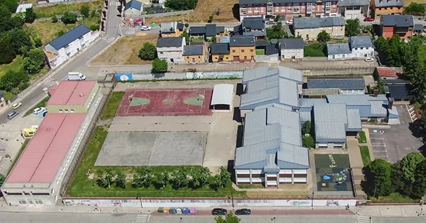 COLEGIO PUBLICO LA CORTINA