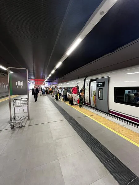 ESTACION ADIF DE LEON