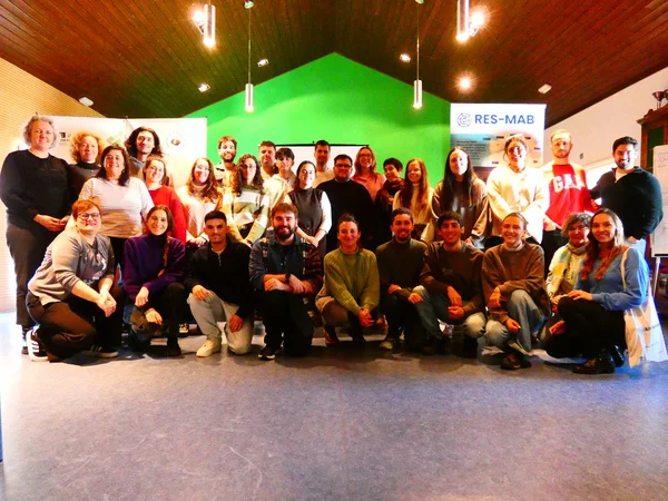 Reunión de jóvenes en febrero
