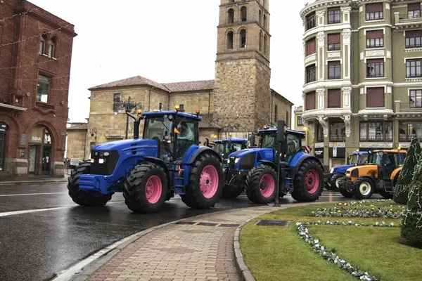 TRACTORES EN LEON