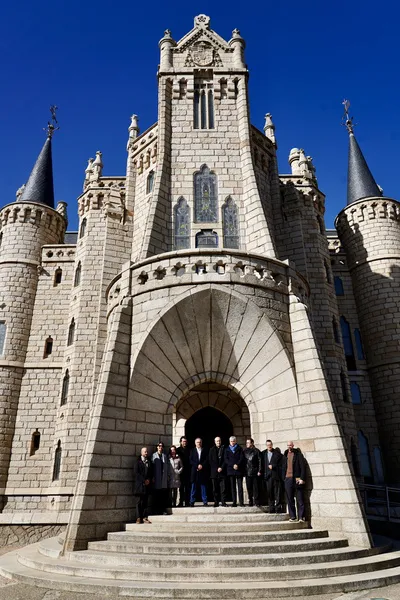 PRESENTACION DEL PROYECTO PALACIO DE GAUDI 2026