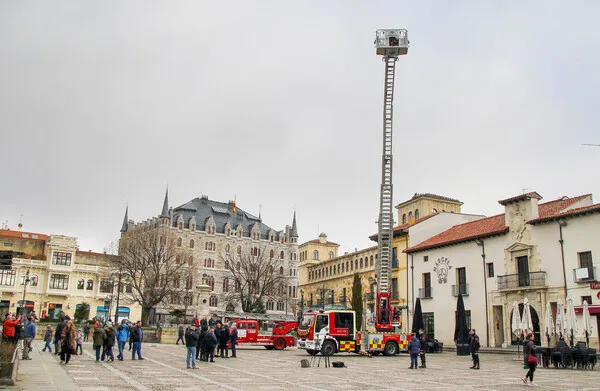 PRESENTACION DEL NUEVO VEHICULO DE BOMBEROS DE LEON