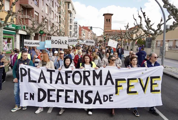 MANIFESTACION EN DEFENSA DE FEVE