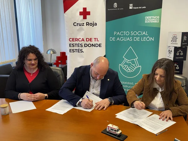 IMG Convenio Cruz Roja y Aguas de León