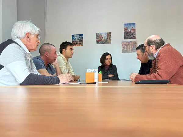 Reunión +Vuelos, +Futuro para León