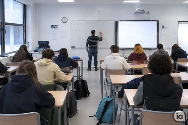 AULA DE INSTITUTO
