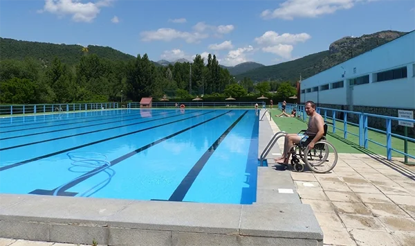 BARRERAS ARQUITECTONICAS EN INSTALACIONES PUBLICAS