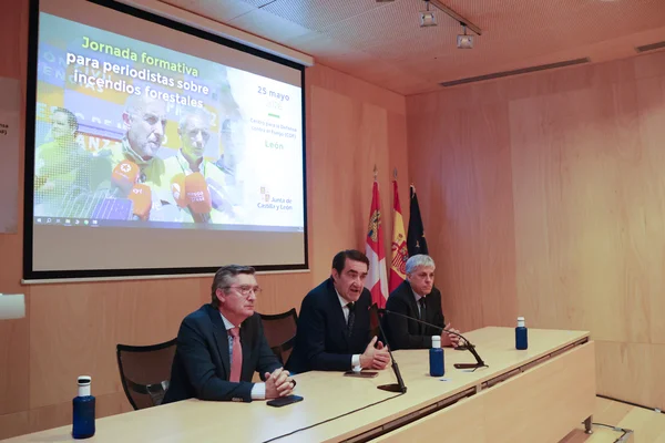 JORNADAS FORMATIVAS CONTRA INCENDIOS