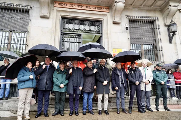MINUTO DE SILENCIO EN LA SUBDELEGACION DEL GOBIERNO EN LEON