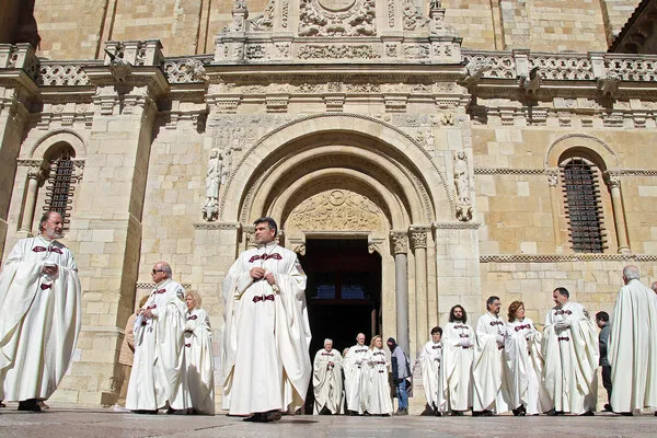 PROCESION DE LA HERMANDAD DE ROMEROS DE SAN ISIDORO DEL CAMPO DE SANTIPONCE