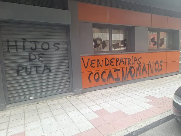 ATENTADO CONTRA LA SEDE DEL PSOE DE LEON