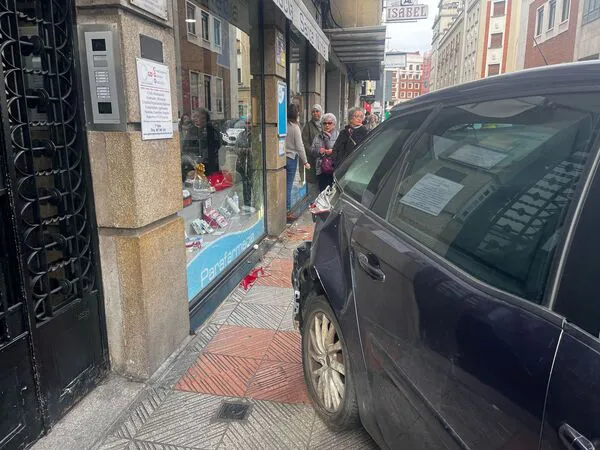 ATROPELLO EN LA CALLE SANTA NONIA DE LEON