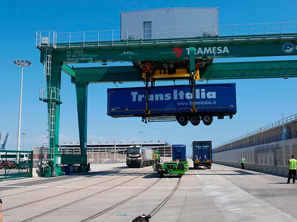 AUTOPISTAS FERROVIARIAS