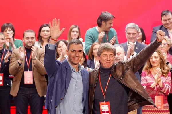 CARLOS MARTINEZ Y PEDRO SANCHEZ