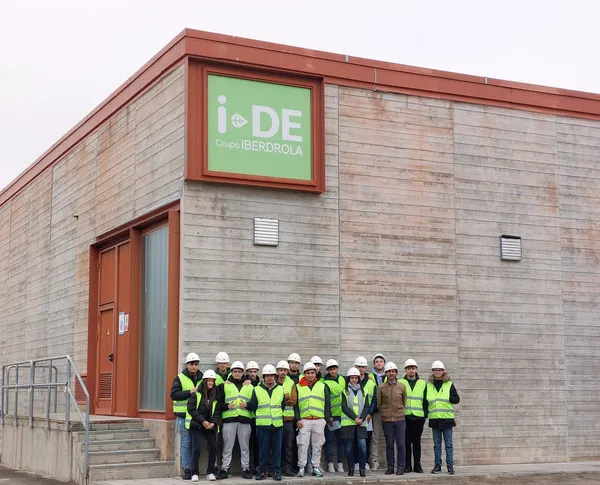 I-DE ACERCA SUS INSTALACIONES A LOS ALUMNOS DE FP DE LEON