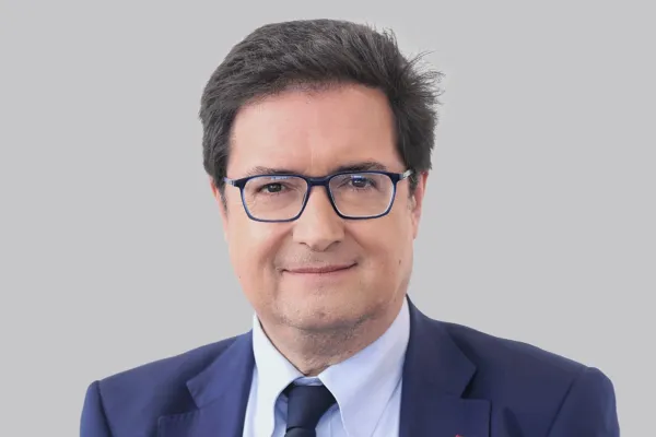 ministro-oscar-lopez