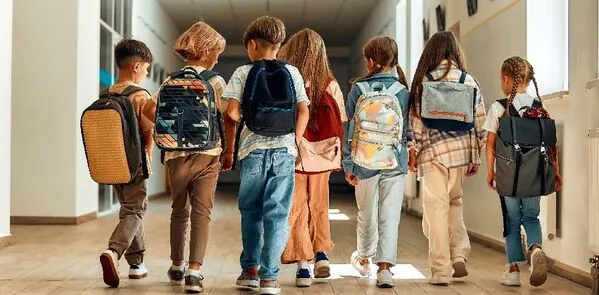 Alumnado-Entrada-Colegio