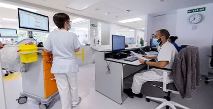 trabajadores hospitalarios