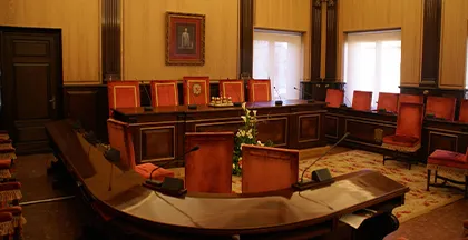 SALON DE PLENOS DEL AYUNTAMIENTO DE LEON