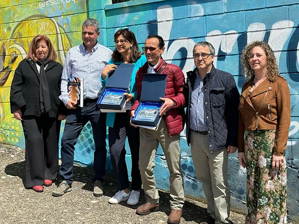 ENTREGA DE RECONOCIMIENTOS EN BRUGOS DE FENAR