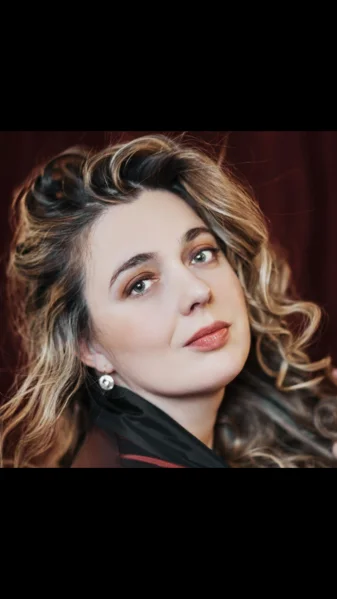 Pilar Vázquez mezzo