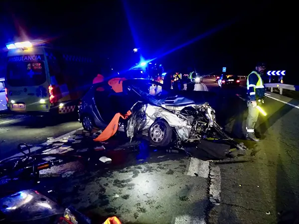 COLISION EN LA A-6 EN PONFERRADA CON CINCO HERIDOS