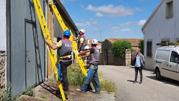 INSTALACION DE FIBRA OPTICA
