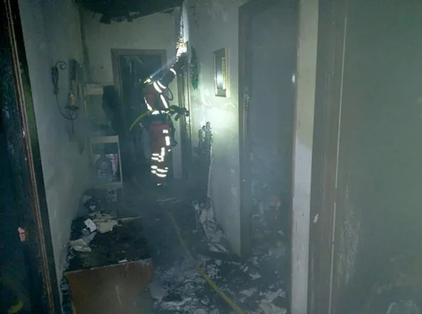 INCENDIO EN VILLAVERDE DE LOS CESTOS