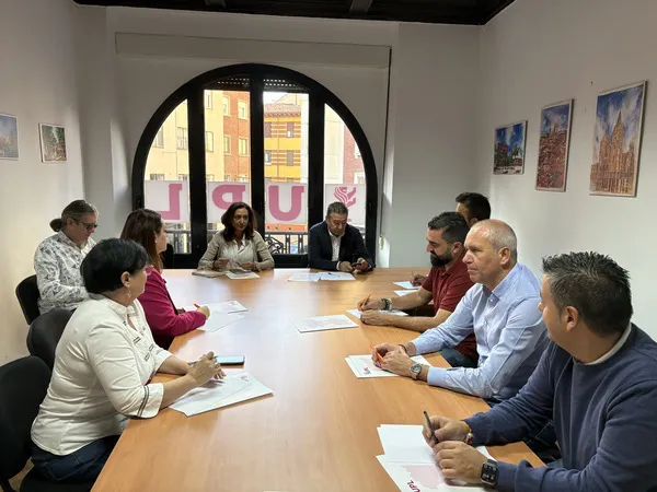 Reunión con las secretarías de área de UPL (18-10-2025) 2 (1)