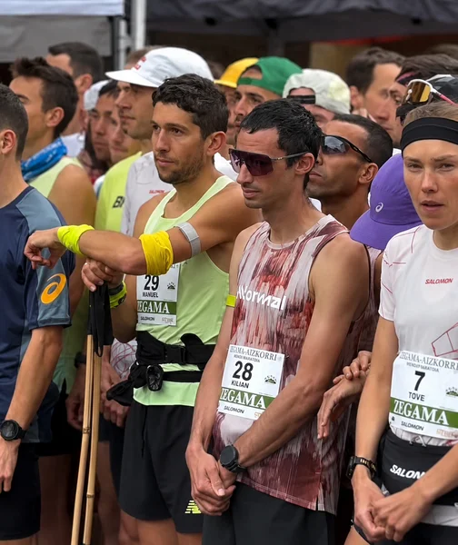 MANUEL MERILLAS Y KILIAN JORNET EN LA SALIDA DE ZEGAMA (1)