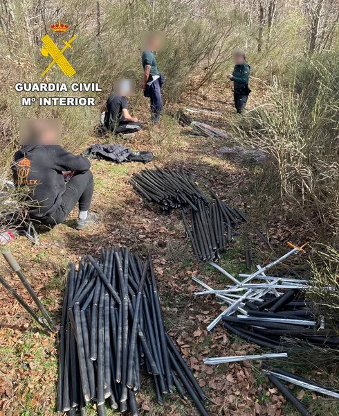 DETENIDOS EN POSADA DE VALDEON
