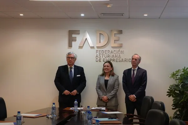 IMG_Reunión Oviedo Noroeste CEG FADE FELE (1)