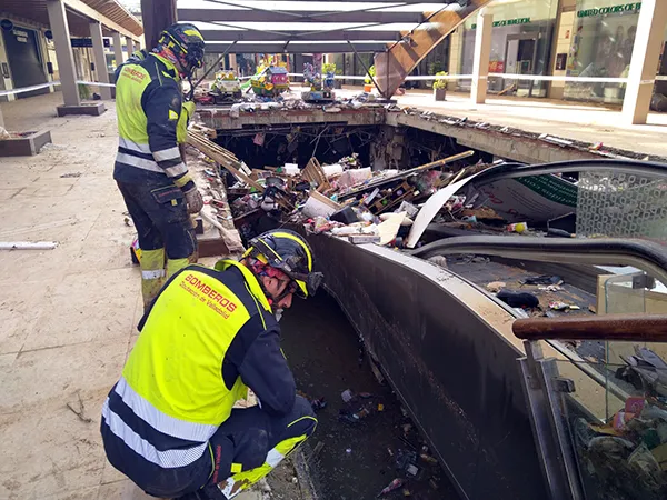 CENTRO COMERCIAL DE BONAIRE AFECTADO POR LA DANA