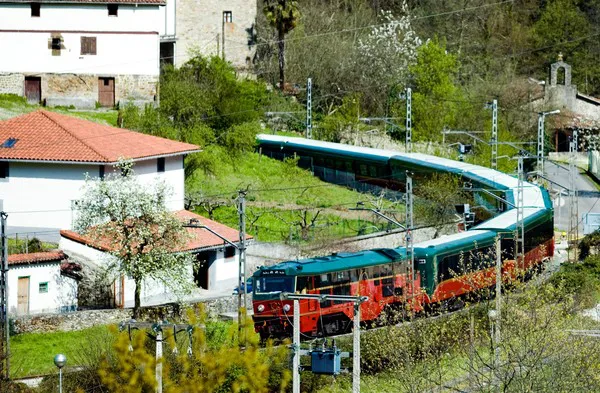 EXPRESO DE LA ROBLA
