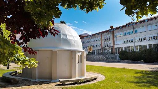 INSTITUTO PADRE ISLA